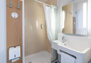 B&B HOTEL Bordeaux Sud Mios 3 étoiles - Bathroom