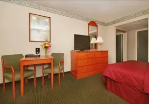 Quality Inn New Columbia-Lewisburg - Room