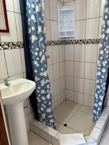 Big Vacation Hostel - Bathroom