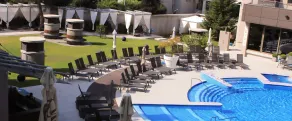 Ramada by Wyndham Bucharest Parc - Pool