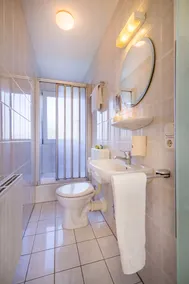 Hotel Kalenborner Höhe - Bathroom