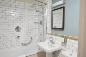 Feathers by Chef & Brewer Collection - Baño