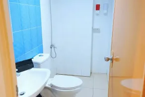 Maple Residences - Bathroom