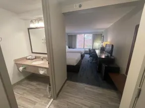 FairBridge Inn & Suites Independence - Badezimmer