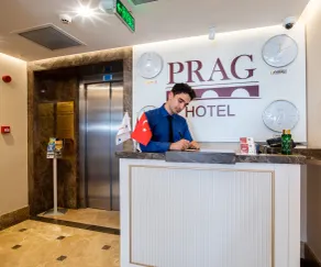 PRAG HOTEL - Resepsjon