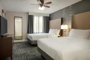Homewood Suites by Hilton Burlington - Chambre