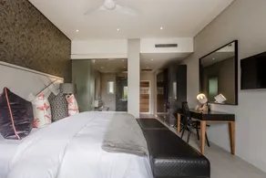 Franschhoek Boutique Hotel - Lion Roars Hotels & Lodges - Room