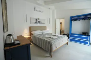Praialonga Suites with Pool and Garden - Quarto