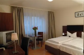 City Hotel Mercator - Chambre