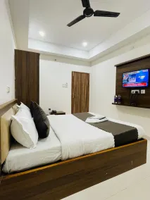 Dream Suites Hotel - Room