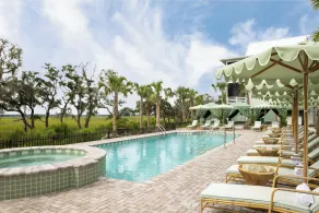 The Dunlin, Auberge Collection - Piscine