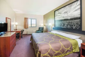 Super 8 by Wyndham Iola KS - Zimmer