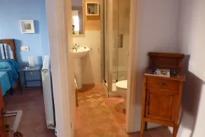 Cal Maginet - Bathroom