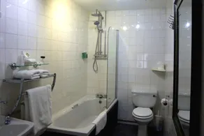 Orchard Club - Baño