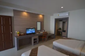 Nakara Long Beach Resort - SHA Extra Plus - Rom