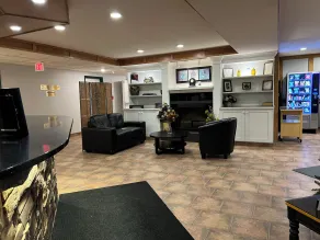 Coast Whitecourt Hotel - Rezeption