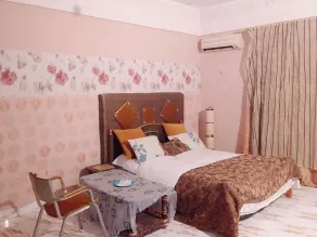 Hotel Raha - Room