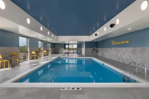 Home2 Suites By Hilton Altoona Des Moines - Piscine