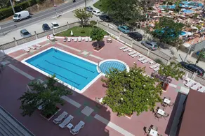 BLUESEA Continental - Pool