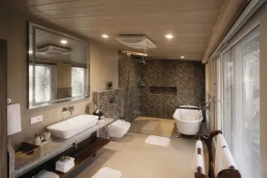 amã Stays & Trails - Assa 360 , Goa - Bathroom