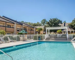Quality Inn & Suites Pensacola Bayview - Pool