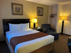 Travelodge by Wyndham Valleyview AB - Quarto