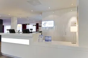 Holiday Inn Express Amsterdam - Schiphol by IHG - Réception