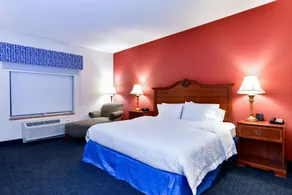 Hampton Inn & Suites Pittsburg, CA - Chambre