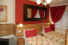 FlyOver Bed and Breakfast - Zimmer