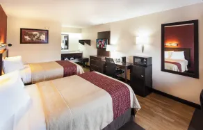 Red Roof Inn PLUS+ Philadelphia Airport - Camera