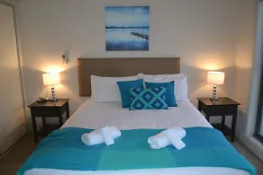 Yarrawonga Waterfront Apartments - Room