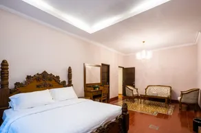 Clemmie Huis - Room