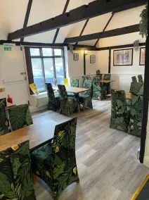 The BILLINGFORD HORSESHOES - Restaurant