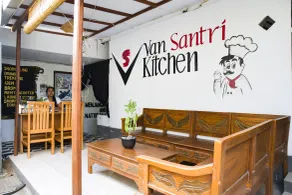 Van Santri Homestay Pemuteran - Lobby sitting area
