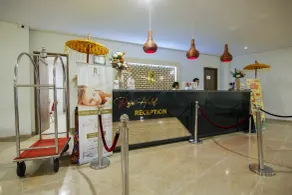 Raja Hotel Kuta Mandalika Resort & Convention - Reception