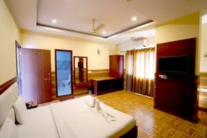 Hotel Vishnu Inn - Room