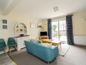 Pebble Nook - Interior