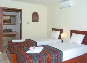 Mama Bella's Retreat - Room