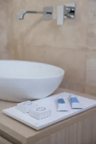 Baia Bianca Suites - Bathroom