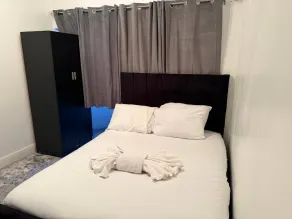A Stunning 3 Bedroom Luxury Holiday Home - Room