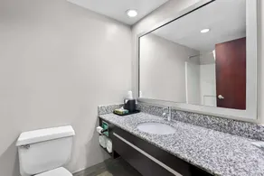 Best Western Knoxville Suites - Downtown - Salle de bain