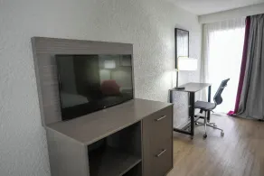 Ramada by Wyndham Tulsa Broken Arrow - Zimmer