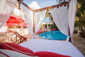 Hotel Cabana Suiça - Pool