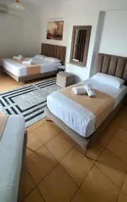 Hotel de Ksamil - Rom