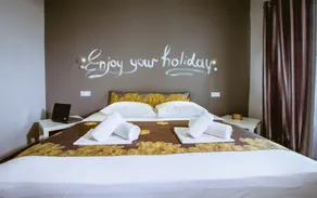 Gregory Comfort Hotel - Chambre