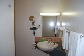 Rainforest Motel, Mission Beach - Room