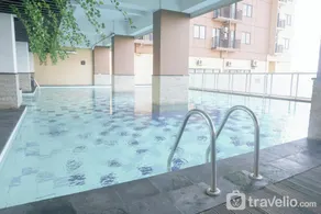 Homey & Restful Studio At Tamansari Panoramic Apartment - Pool