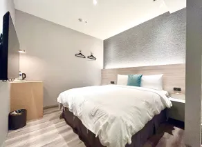 Fun Stay Inn Ximen - Zimmer