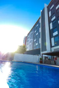 Ibis Mackay - Pool