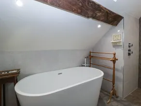 Hoarders Cottage - Salle de bain